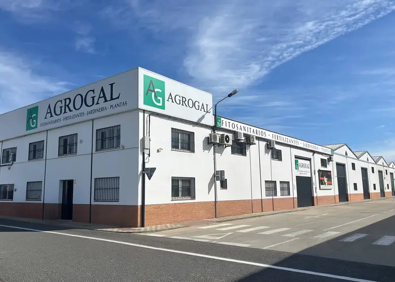Oficinas centrales y almacén de AGROGAL en Gibraleón